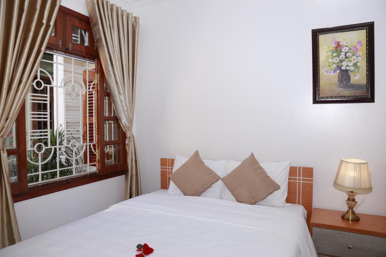 Moon & Sun Hotel Hue Exterior foto